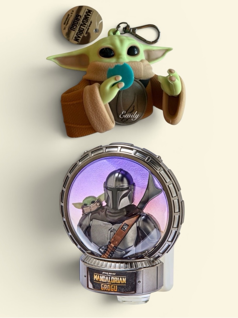 Star Wars GROGU & The Mandalorian PocketBac + Scent Control Plug Nightlight Set